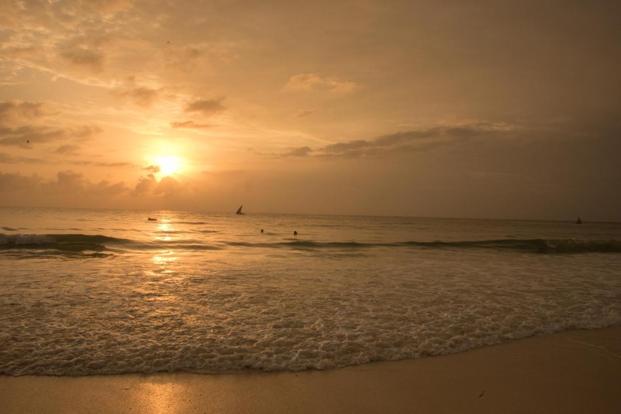 Baobab Sea Lodge Kilifi Luaran gambar